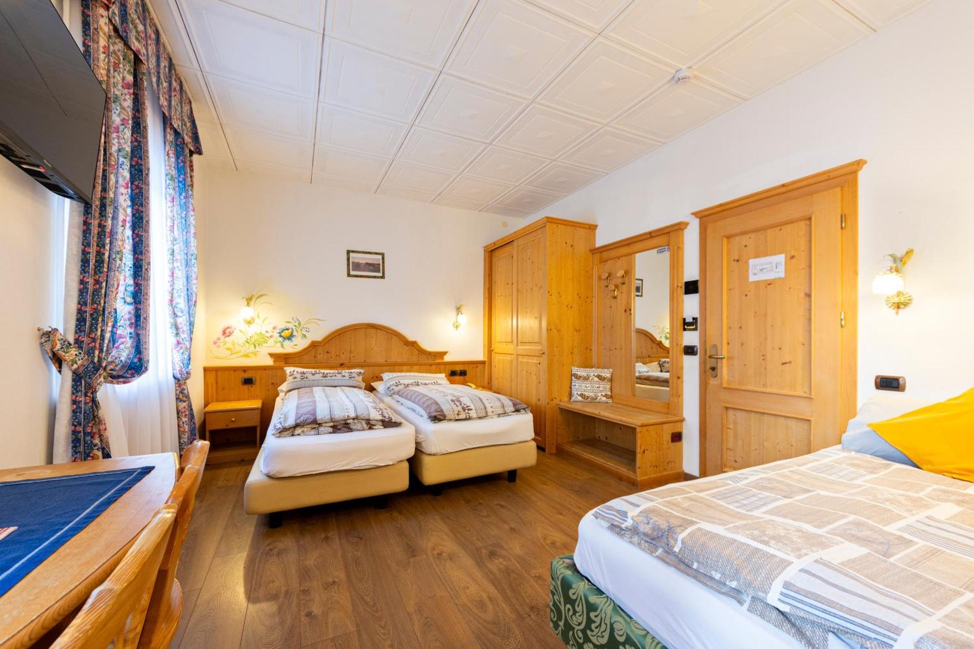 Monza Dolomites Hotel Моена Екстериор снимка
