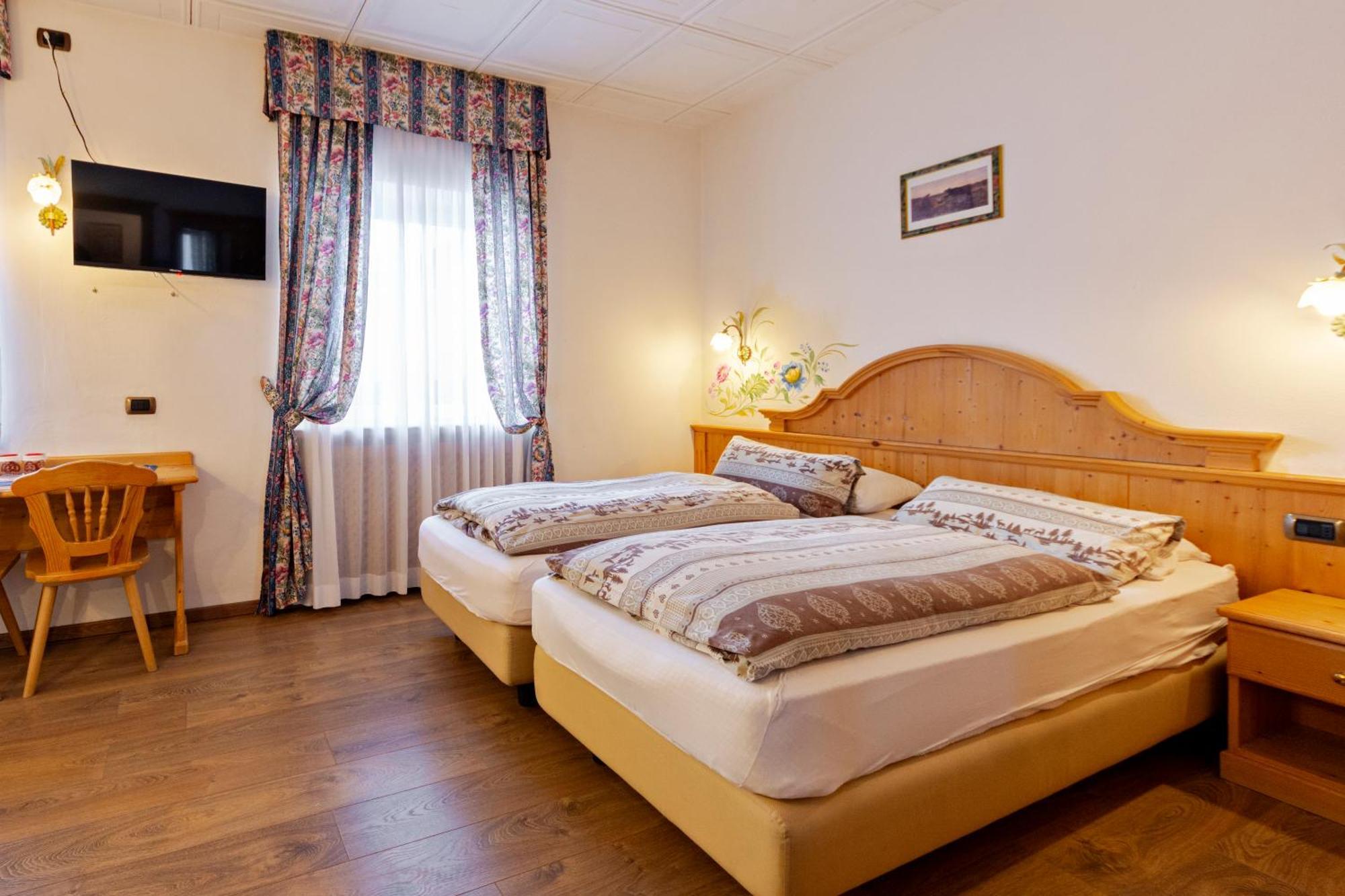 Monza Dolomites Hotel Моена Екстериор снимка