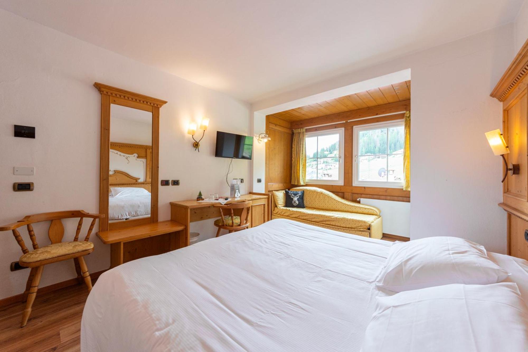 Monza Dolomites Hotel Моена Екстериор снимка